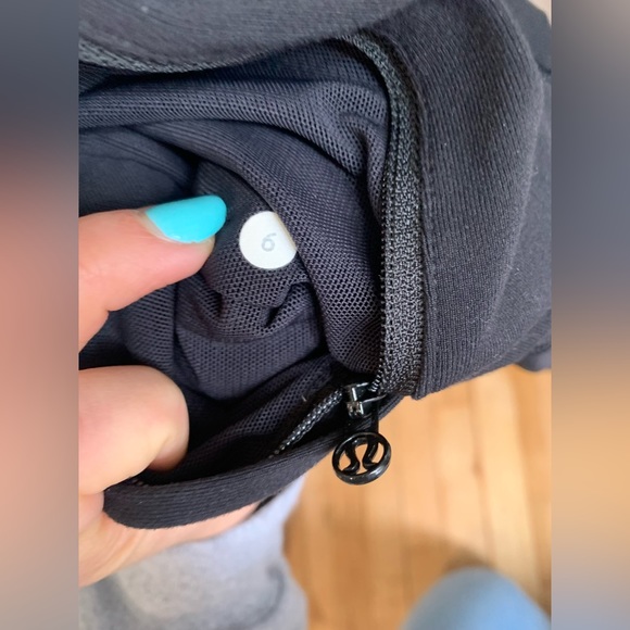 Lululemon Daily Practice Jacket - Picture 6 of 7